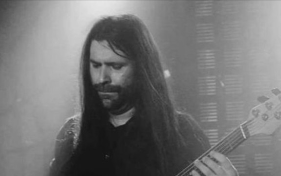 Preminuo Milan Šuput,  poznati gitarista izgubio bitku u 41. godini