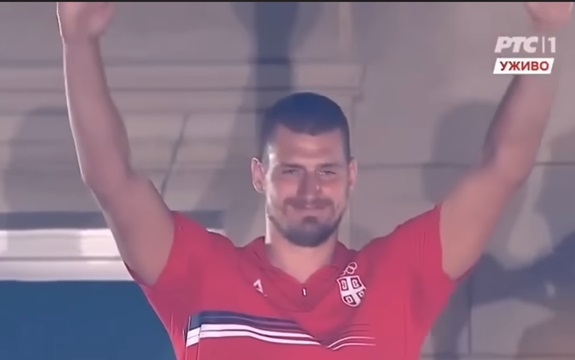 Nikola Jokić neverovatnim potezom ponovo oduševio: Svim saigračima iz ..