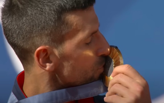 Novak Djoković u panici: Izgubio zlatnu medalju sa Olimpijskih igara u Parizu!