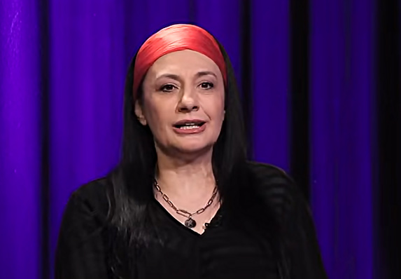 Šokantna laž: Kaliopi Bukle u centru skandala zbog lažnih fotografija iz ..