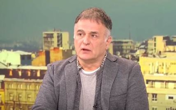 Branislav Lečić se oglasio iz Urgentnog centra: Evo u kakvom je stanju glumac!