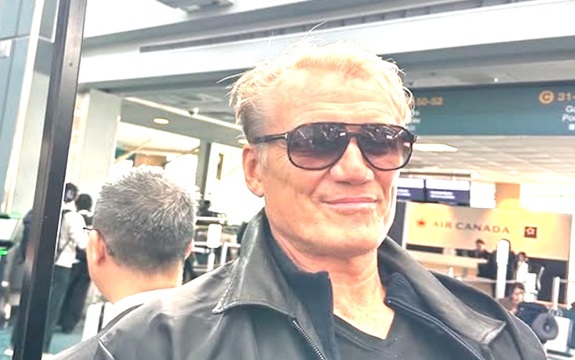 ​Glumac Dolph Lundgren pobedio rak, reagovao Chuck Noris! (FOTO)