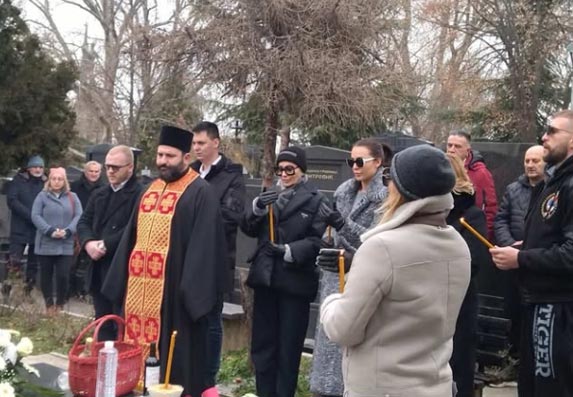 Arkanova ćerka iz Belgije na pomenu: Sofija stala uz Cecu, Veljka i Anastasiju!