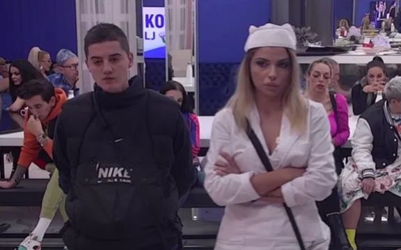 ELITA 7: Šok obrt! Anđela Šparavalo se vratila roditeljima i optužila Bojanu da je priisiljavala na uvrede! (VIDEO)