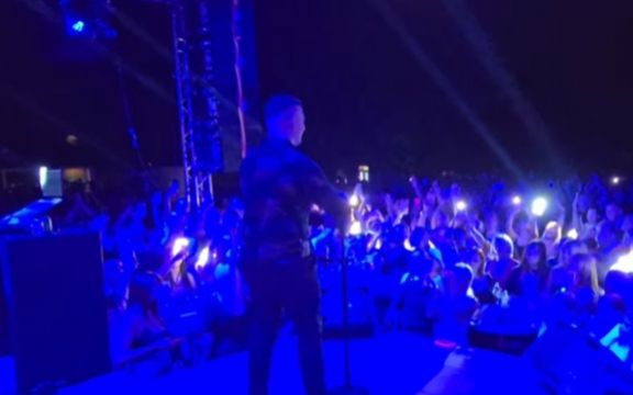 Sloba Radanović oduševio 4 hiljade ljudi u Bileći: Nezaboravan koncert koji će se pamtiti! (FOTO) 