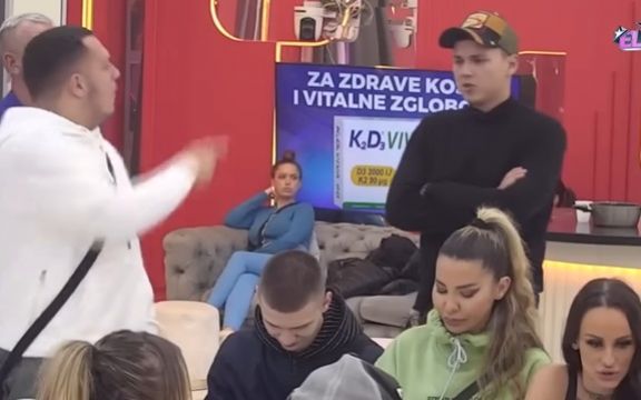 Elita 8: Žestok sukob Peje i Gasttozza! (VIDEO)