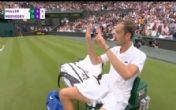Daniil Medvedev napravio senzaciju na Wimbledonu: Iznenada napustio teren i seo na stolicu, zaboravio da nastavi meč! (VIDEO)
