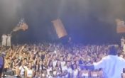  Emocije i energija na vrhuncu: Aca Lukas održao spektakularan nastup pred hiljadama fanova! (FOTO)