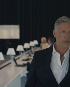 Čuveni švedski glumac Mikael Persbrandt u srpskoj seriji Otmica!